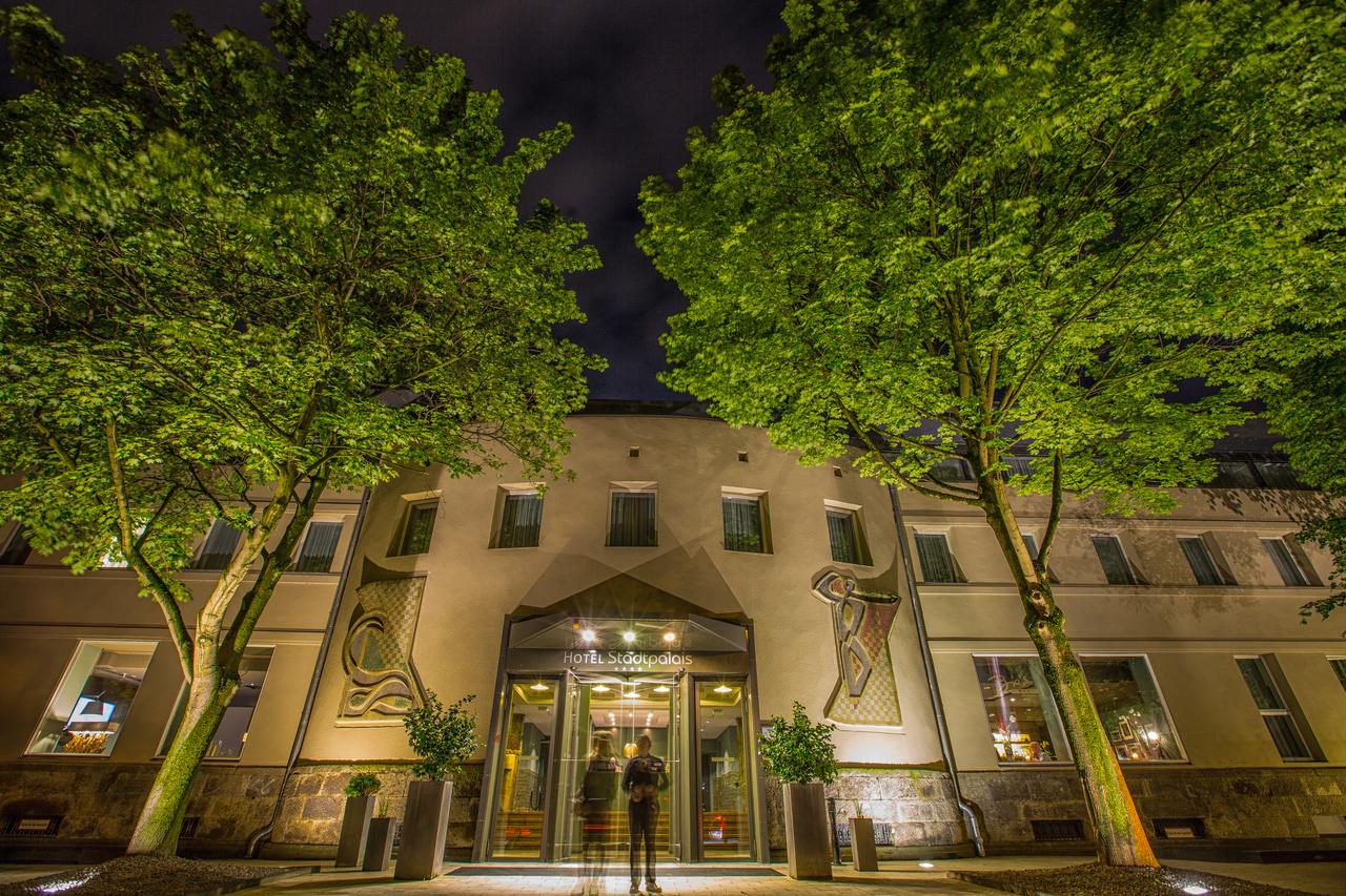 Book a cheap room in Hotel Stadtpalais